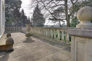 Patio- click for photo gallery